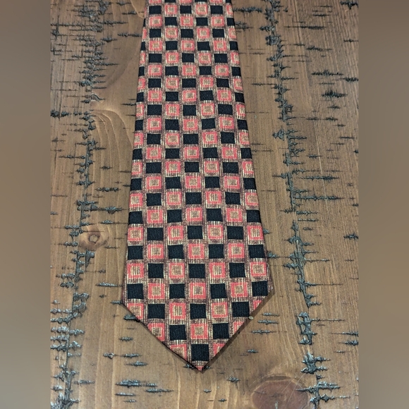 VTG- Burberry 100% Silk Patterned Your